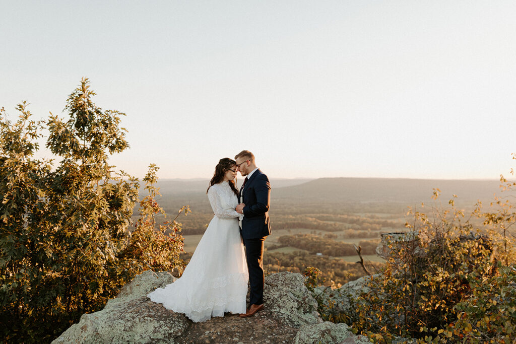 A couple elope in Arkansas at Petit Jean State Park.